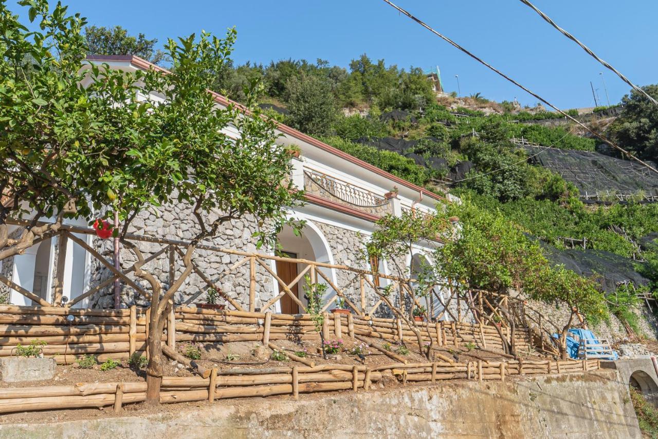 Tra Sole E Limoni Apartments Трамонти Экстерьер фото
